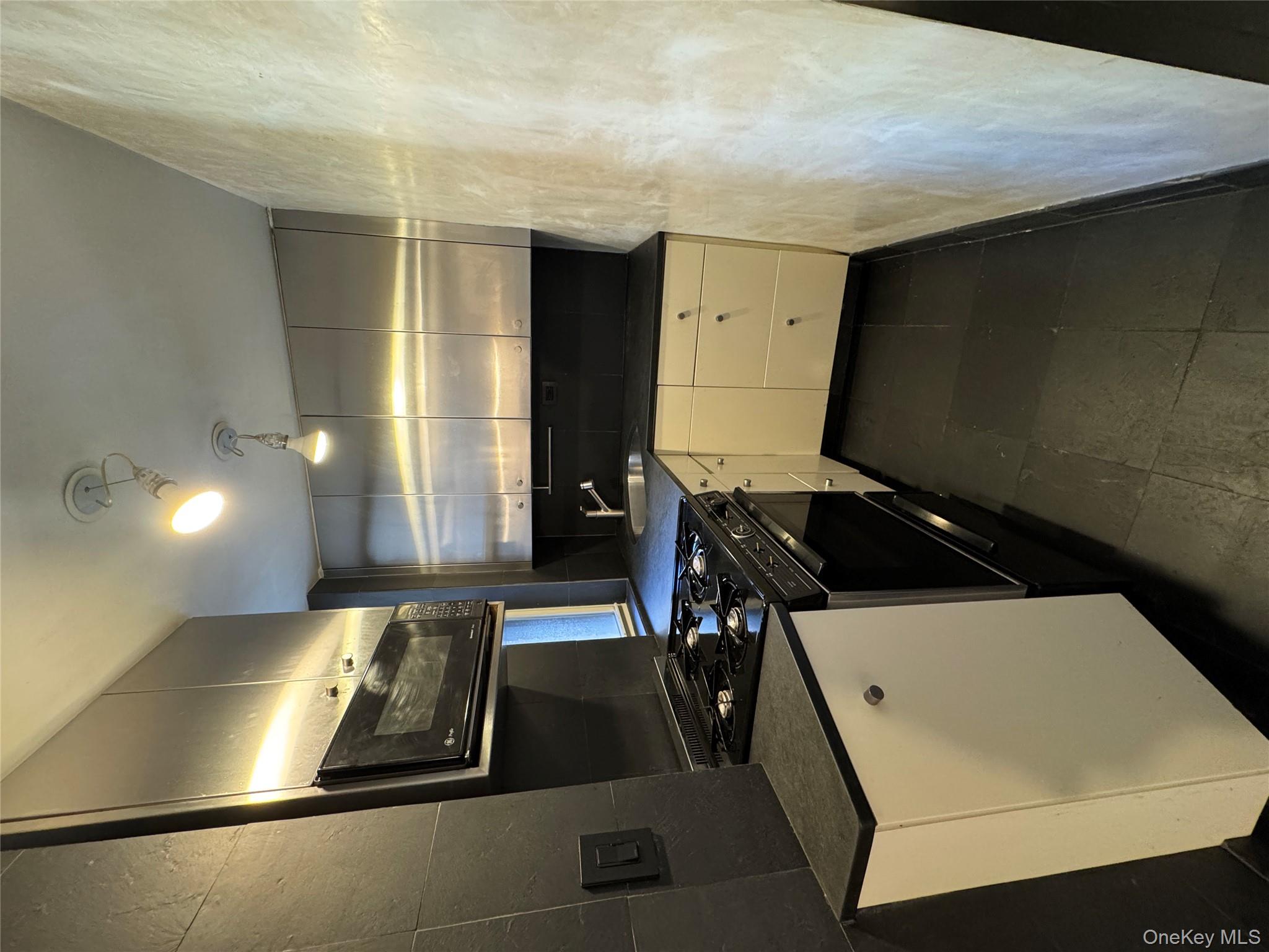 #12 photo, 333 E 53rd Street, マンハッタン New York (Manhattan) , NY 10022