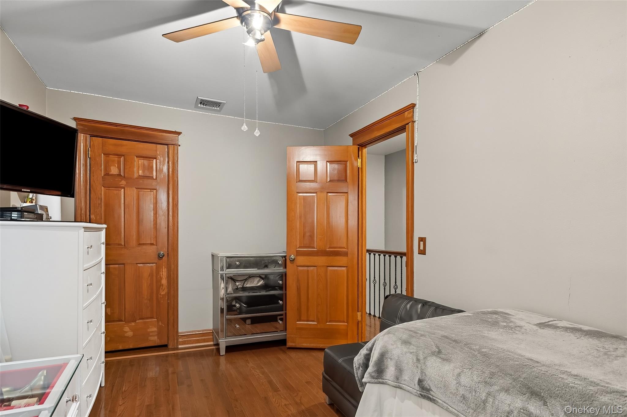 #18 photo, 1444 Gillespie Avenue, Bronx , NY 10461