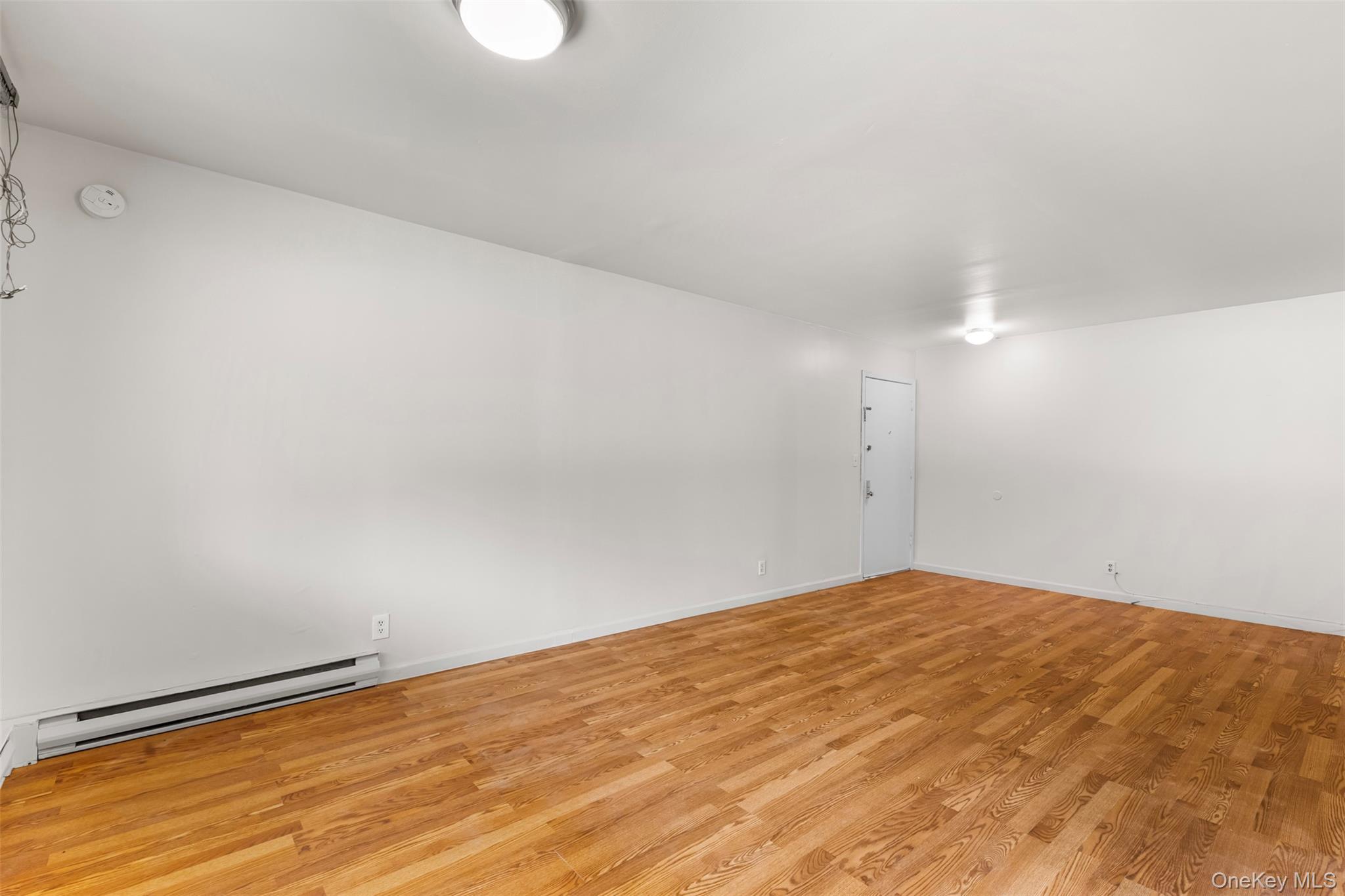 #14 photo, 1513 Old Country Road, Elmsford , NY 10523