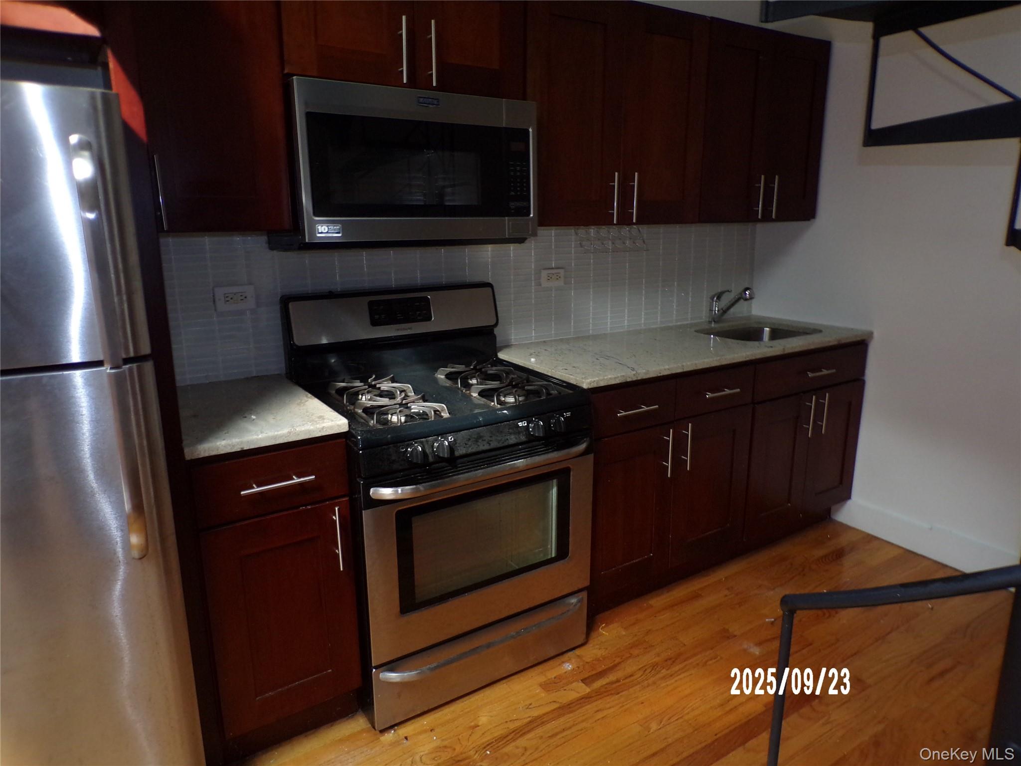 #13 photo, 15 Humboldt Street, ブルックリン区 Brooklyn , NY 11206