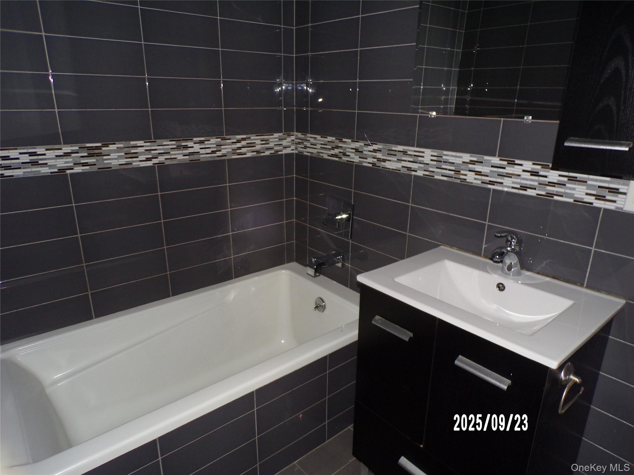 #6 photo, 15 Humboldt Street, ブルックリン区 Brooklyn , NY 11206