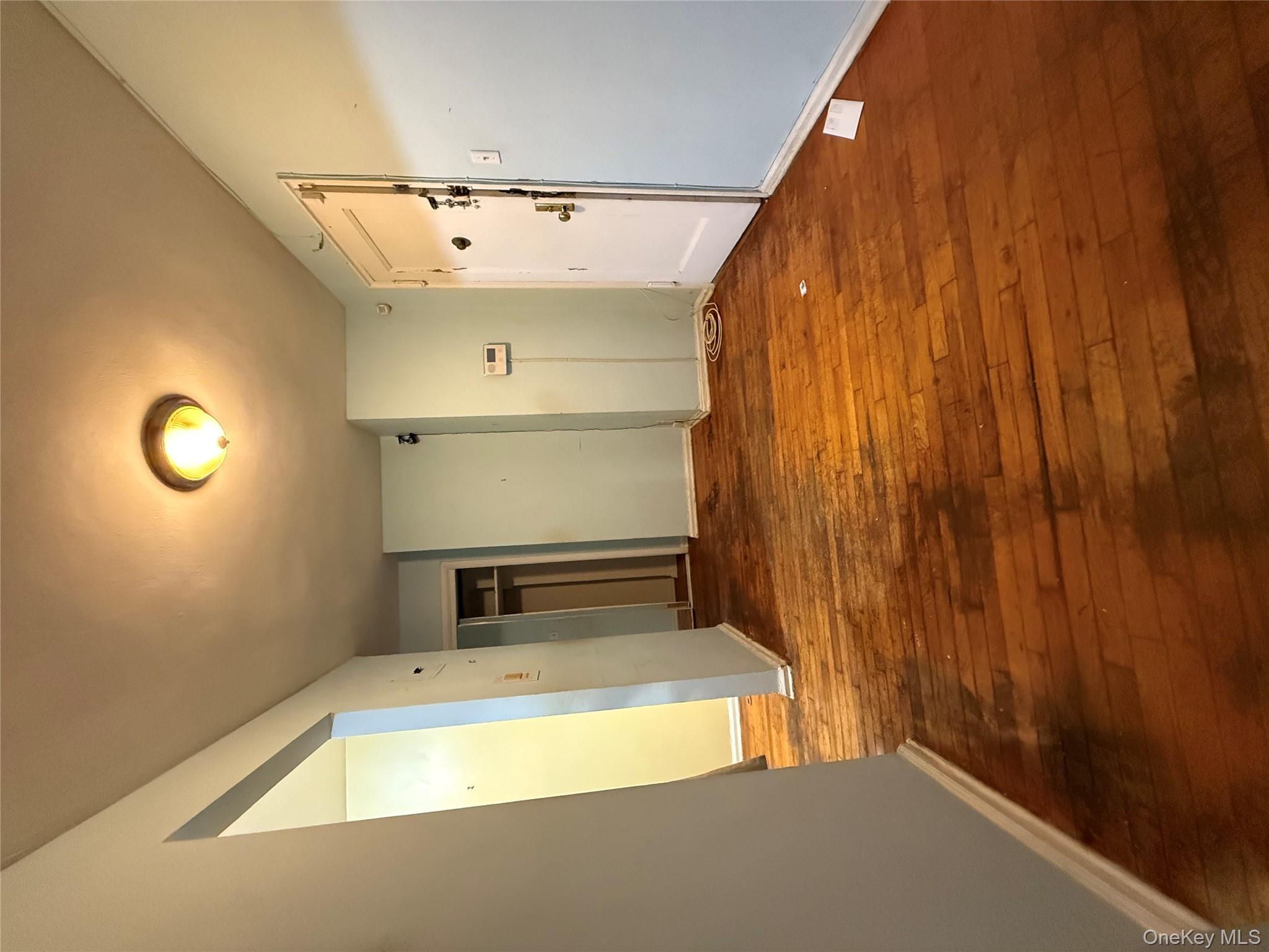 #5 photo, 83-83 118th Street, Kew Gardens , NY 11415