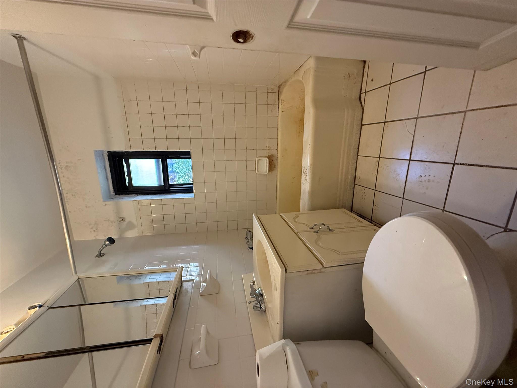 #9 photo, 83-83 118th Street, Kew Gardens , NY 11415