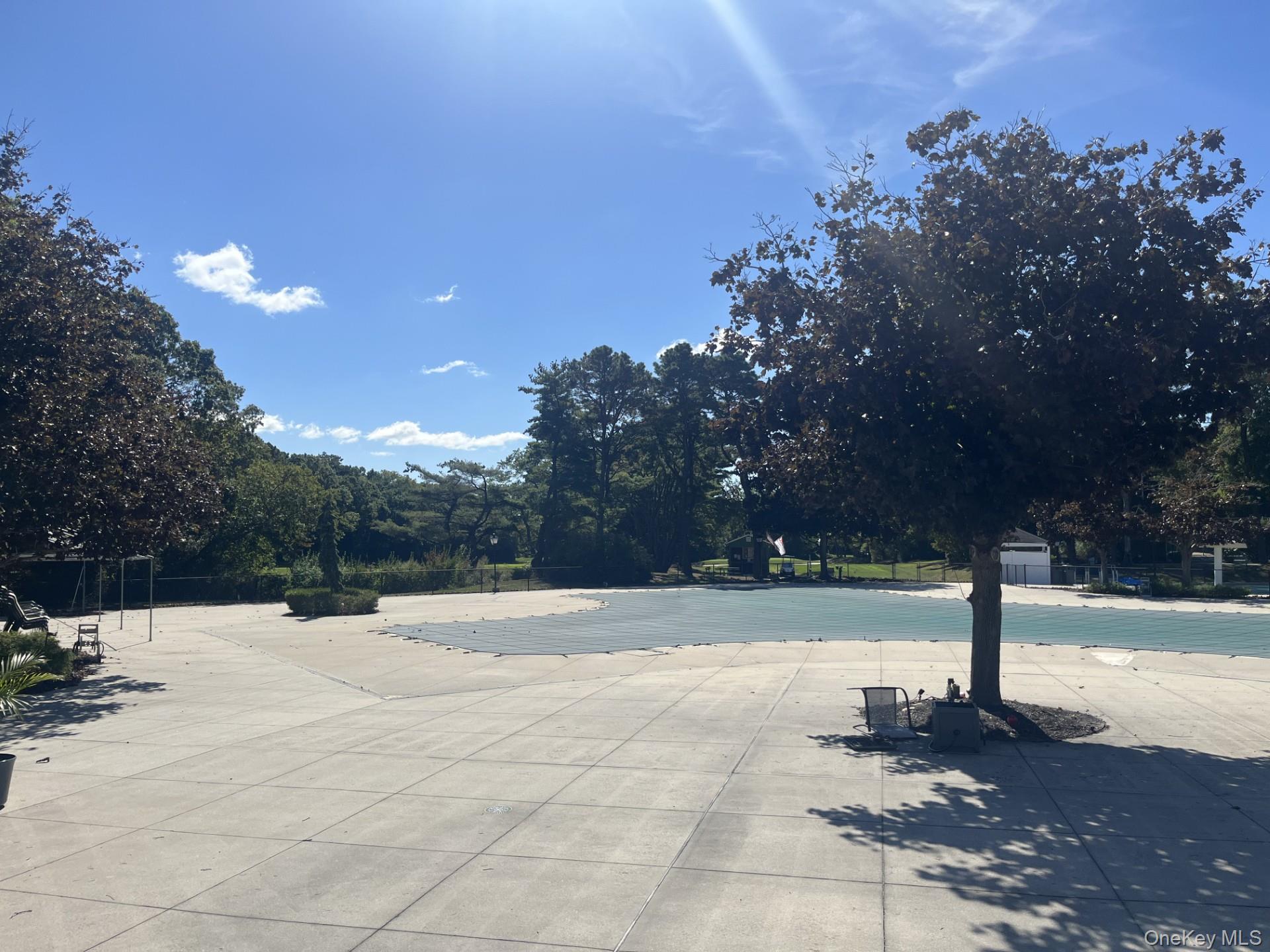 #15 photo, 129 Golf Lane, サフォーク郡 Medford , NY 11763