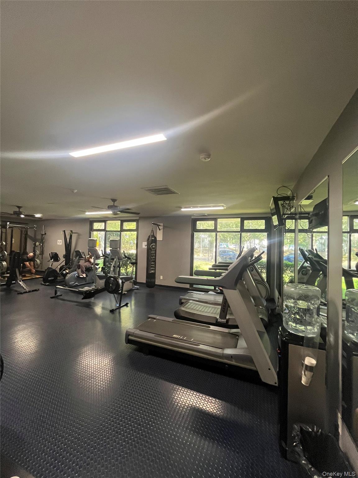 #19 photo, 129 Golf Lane, サフォーク郡 Medford , NY 11763