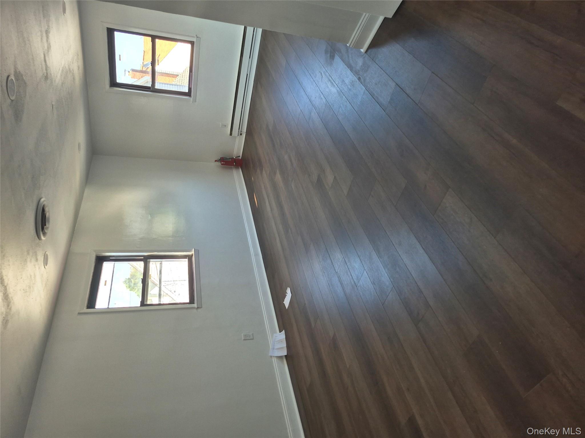 #4 photo, 475 W Merrick Road, Valley Stream , NY 11580