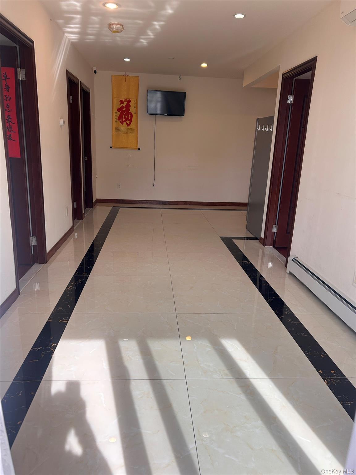 #1 photo, 54-02 Junction Boulevard, クイーンズ区 Elmhurst , NY 11373