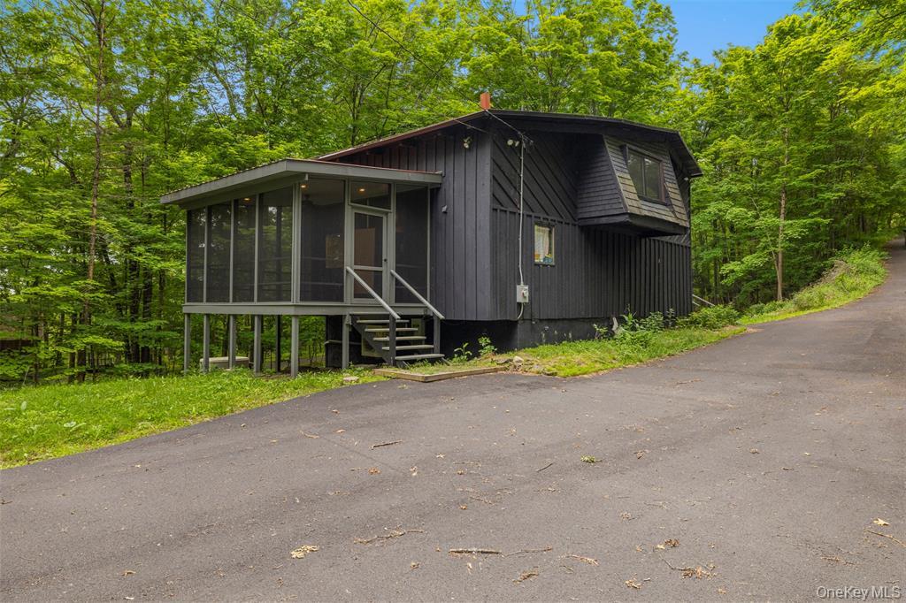 #1 photo, 66 Hill Road, Kingston , NY 12401