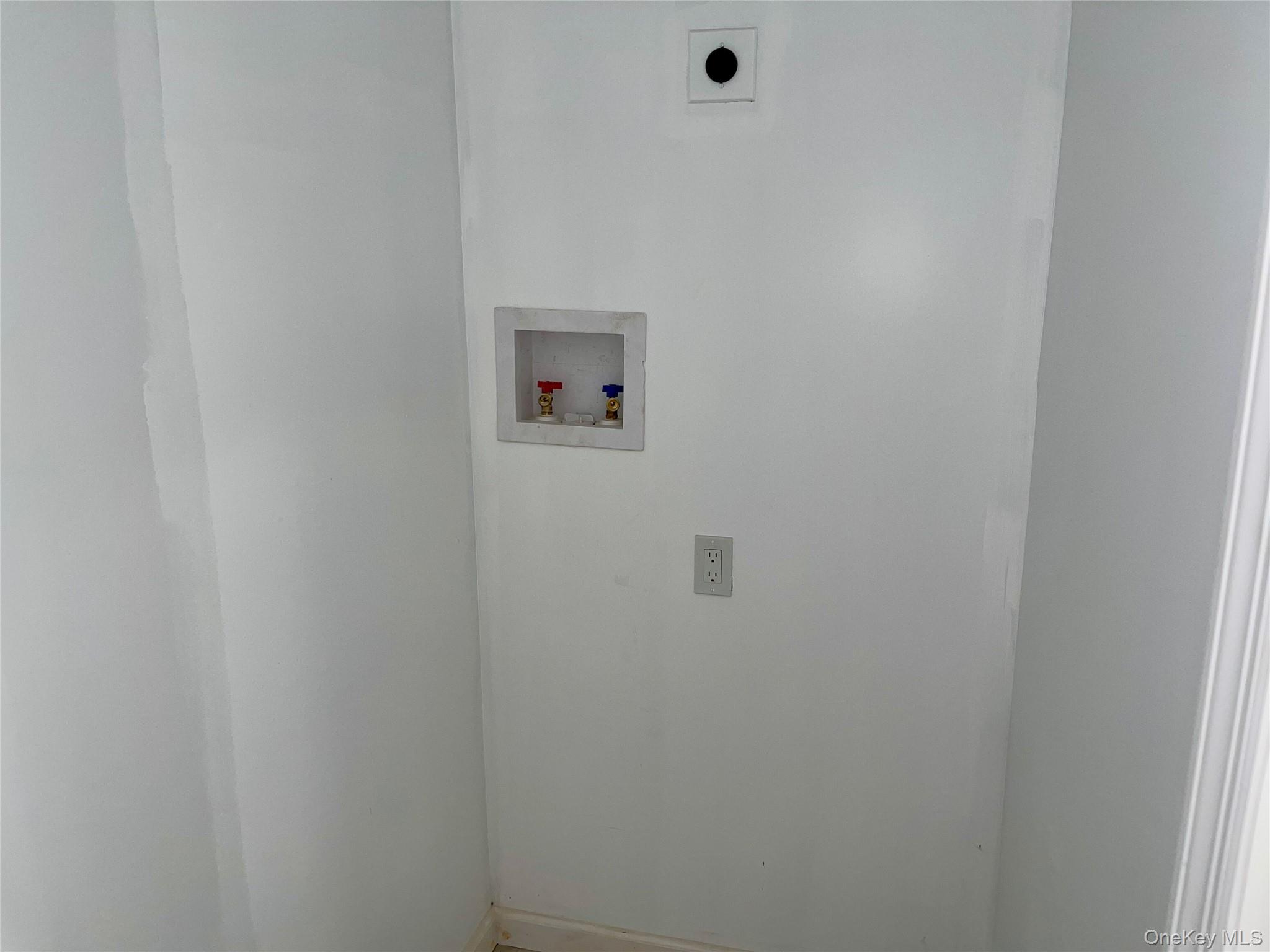 #12 photo, 26 Meadowbrook Place, Yonkers , NY 10703