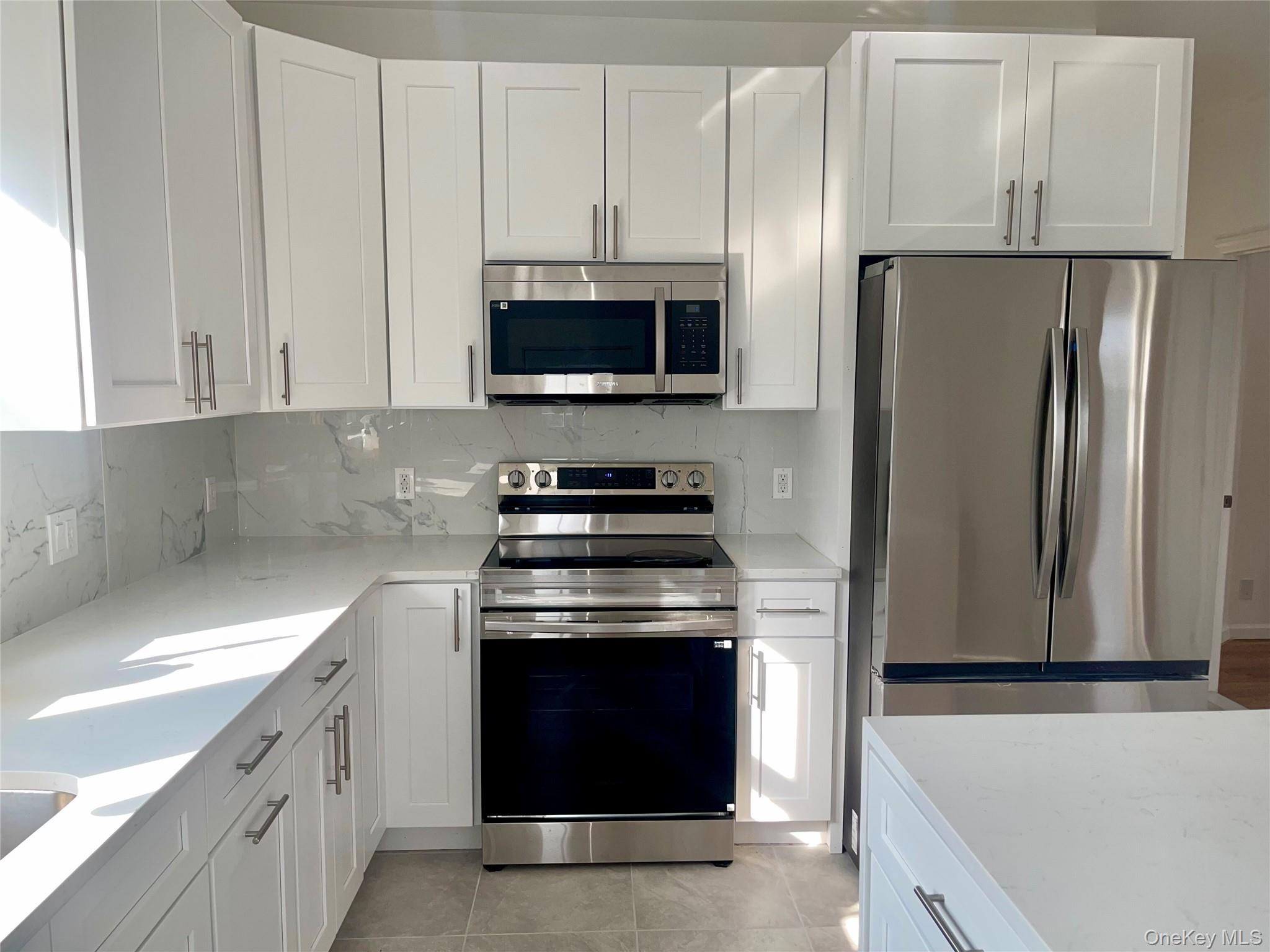 #3 photo, 26 Meadowbrook Place, Yonkers , NY 10703