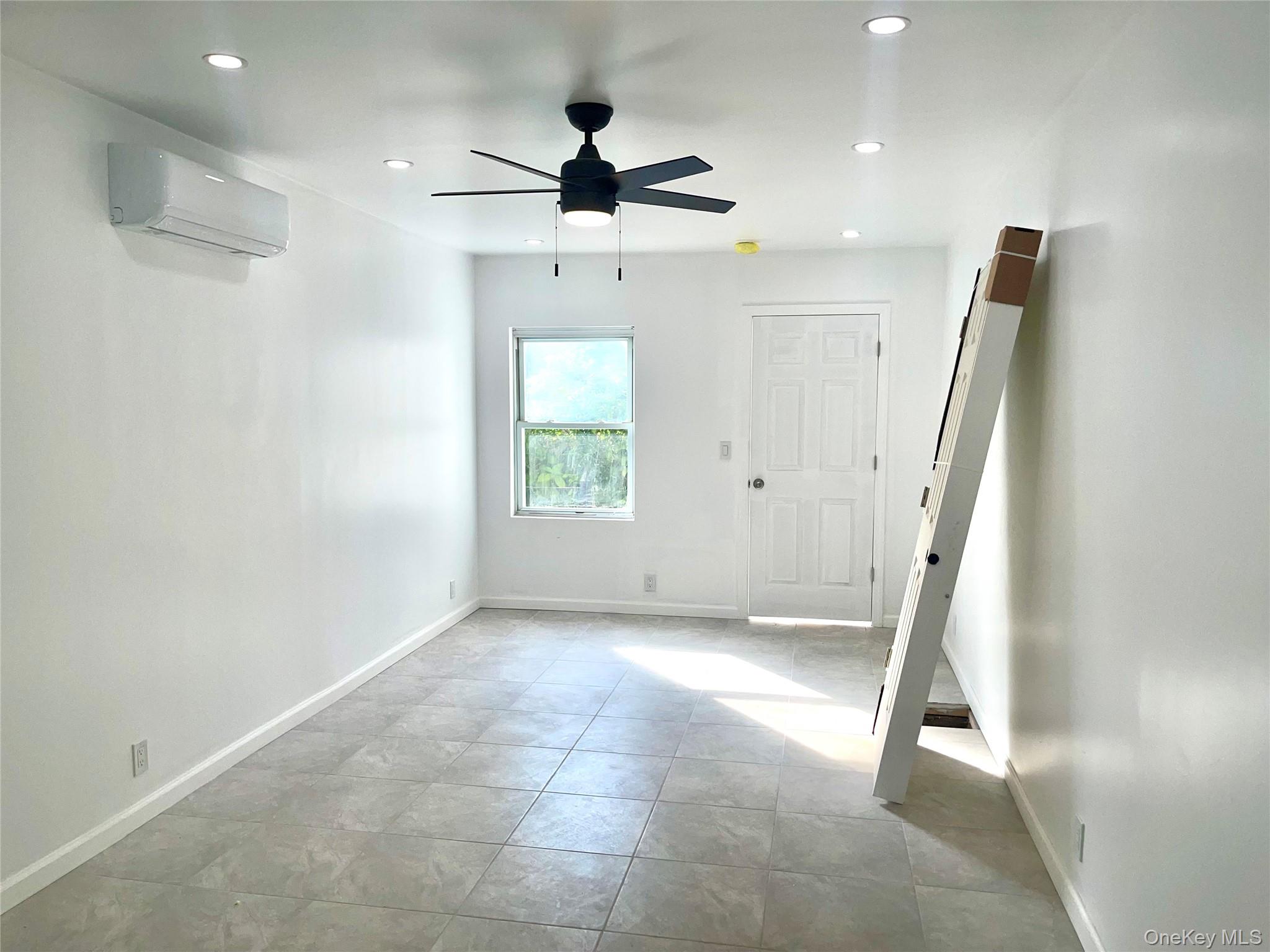 #5 photo, 26 Meadowbrook Place, Yonkers , NY 10703