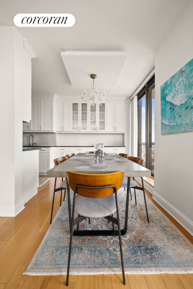 #4 photo, 52 E END Avenue, マンハッタン Yorkville , NY 10028