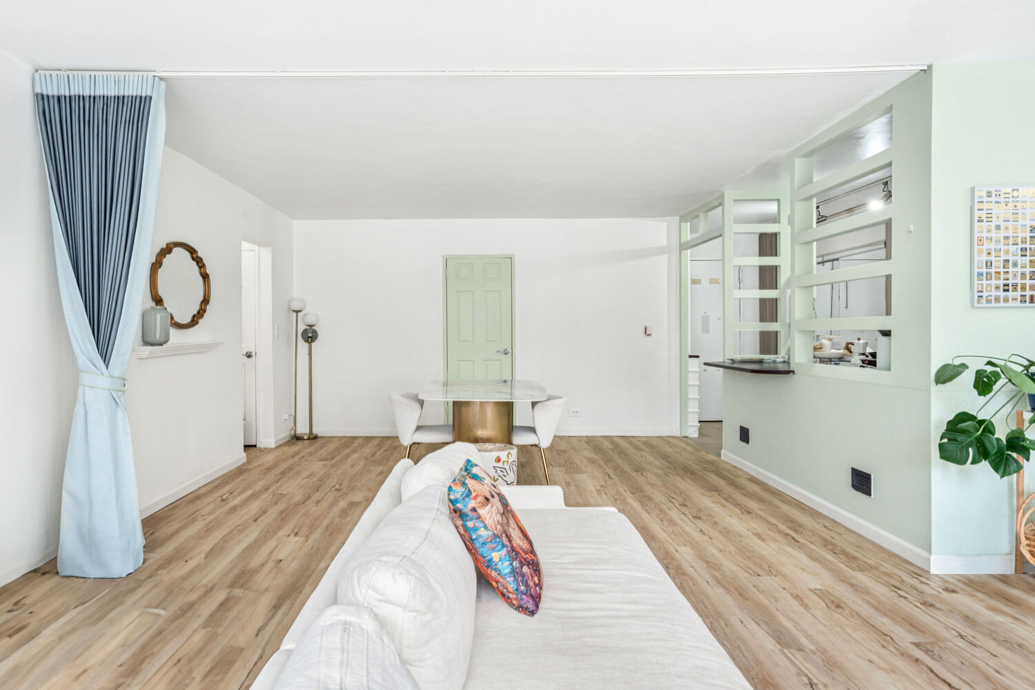 #3 photo, 136 E 56TH Street, Midtown East , NY 10022