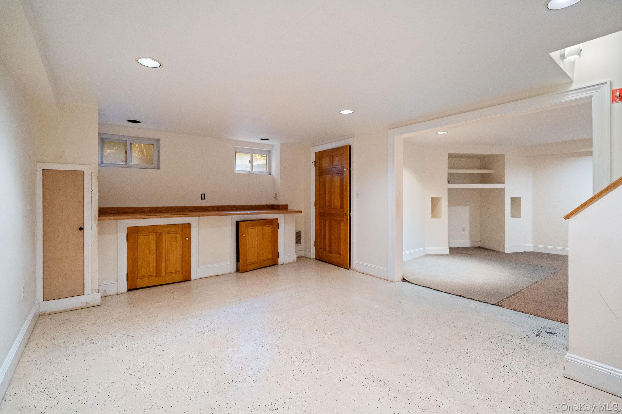 #15 photo, 304 Kilburn Road, गार्डन सिटी Garden City , NY 11530