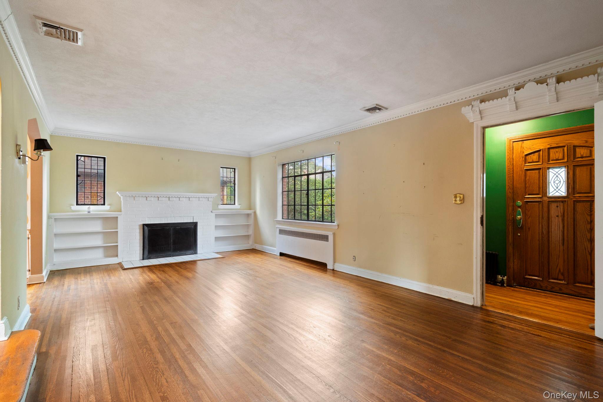 #5 photo, 304 Kilburn Road, गार्डन सिटी Garden City , NY 11530