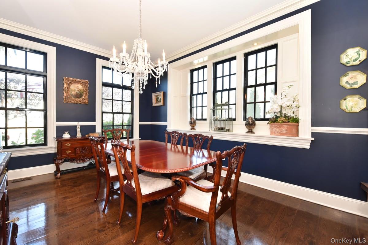 #8 photo, 1974 Monroe Avenue, ナッソー郡 North Bellmore , NY 11710