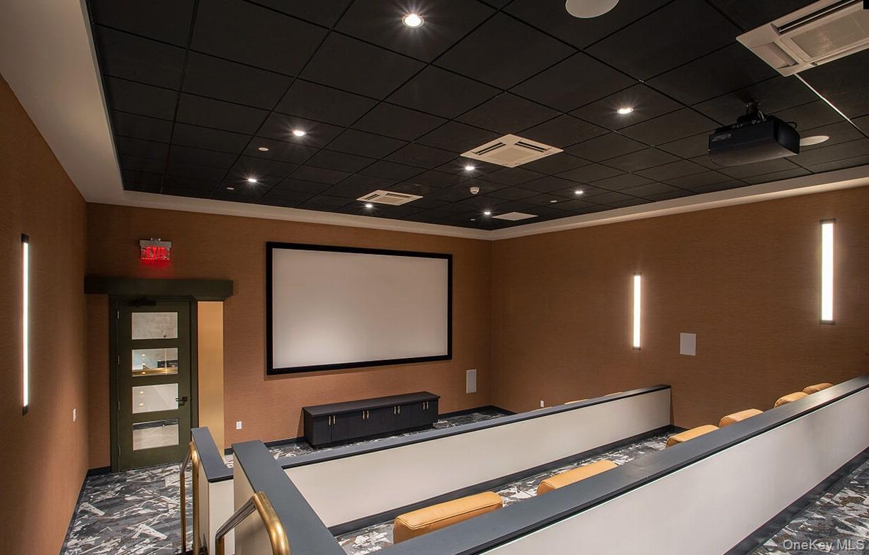 #15 photo, 1 Martine Avenue, White Plains , NY 10606