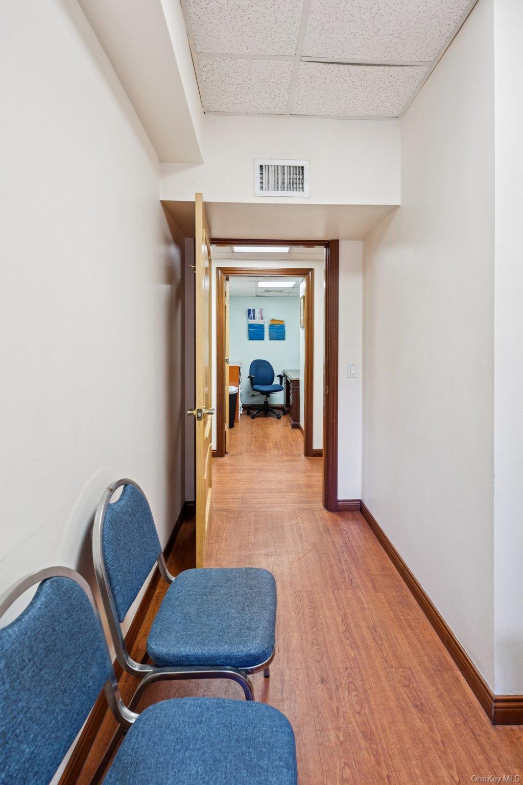 #18 photo, 108-50 62nd Drive, クイーンズ区 Forest Hills , NY 11375