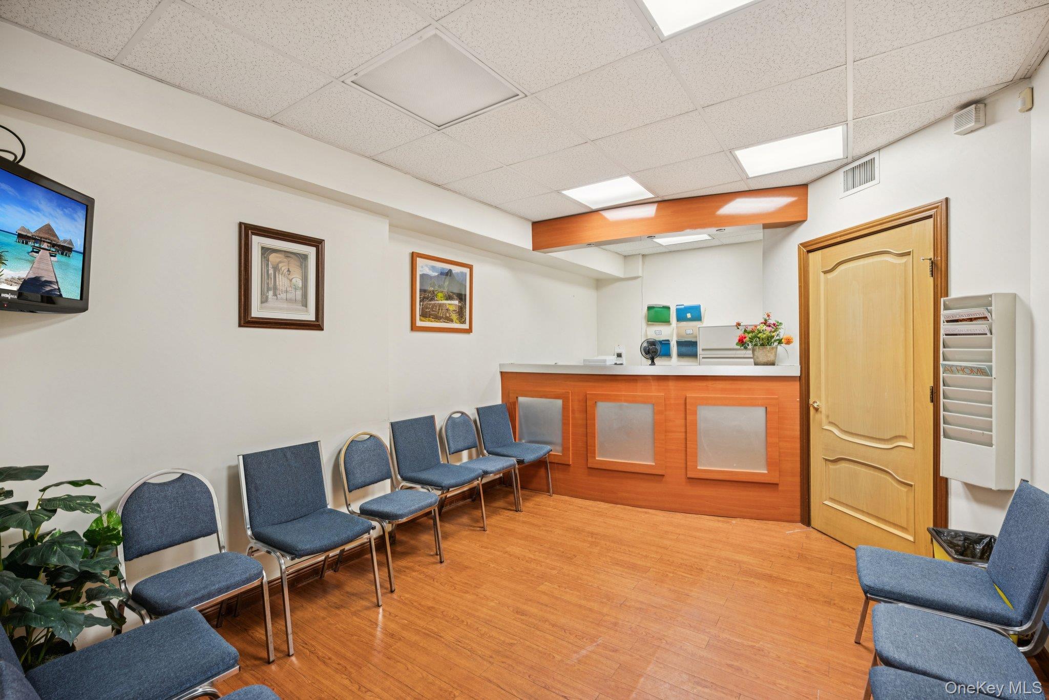 #7 photo, 108-50 62nd Drive, クイーンズ区 Forest Hills , NY 11375