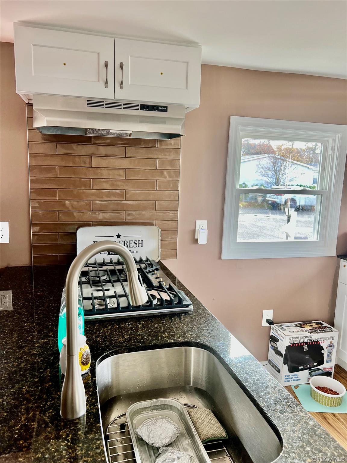 #5 photo, 59 Betsy Ross Drive, Bohemia , NY 11716