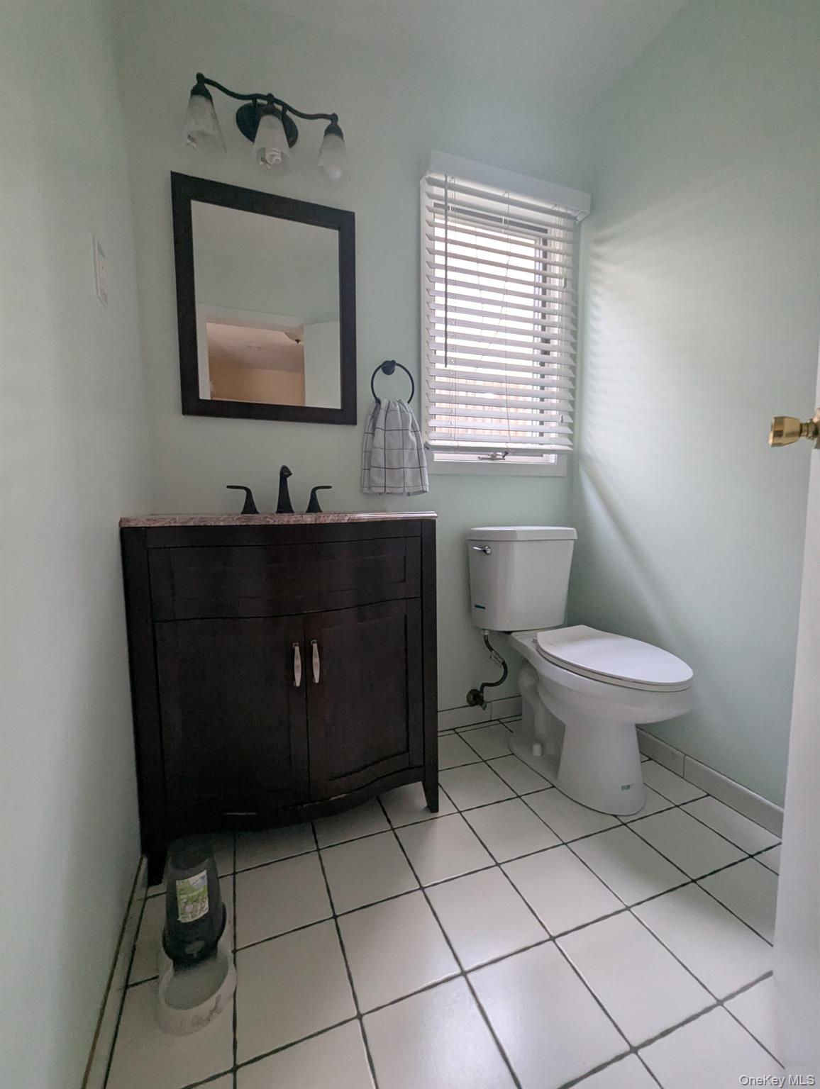 #3 photo, 34 Nesaquake Avenue, Port Washington , NY 11050