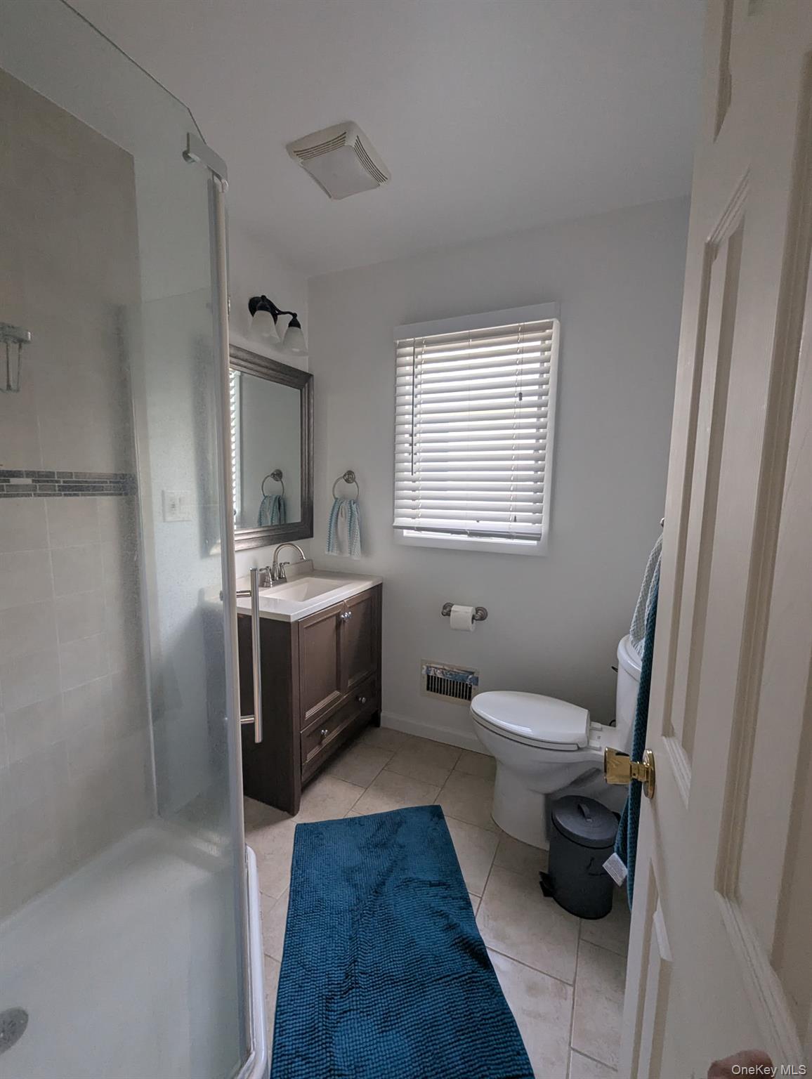 #4 photo, 34 Nesaquake Avenue, Port Washington , NY 11050