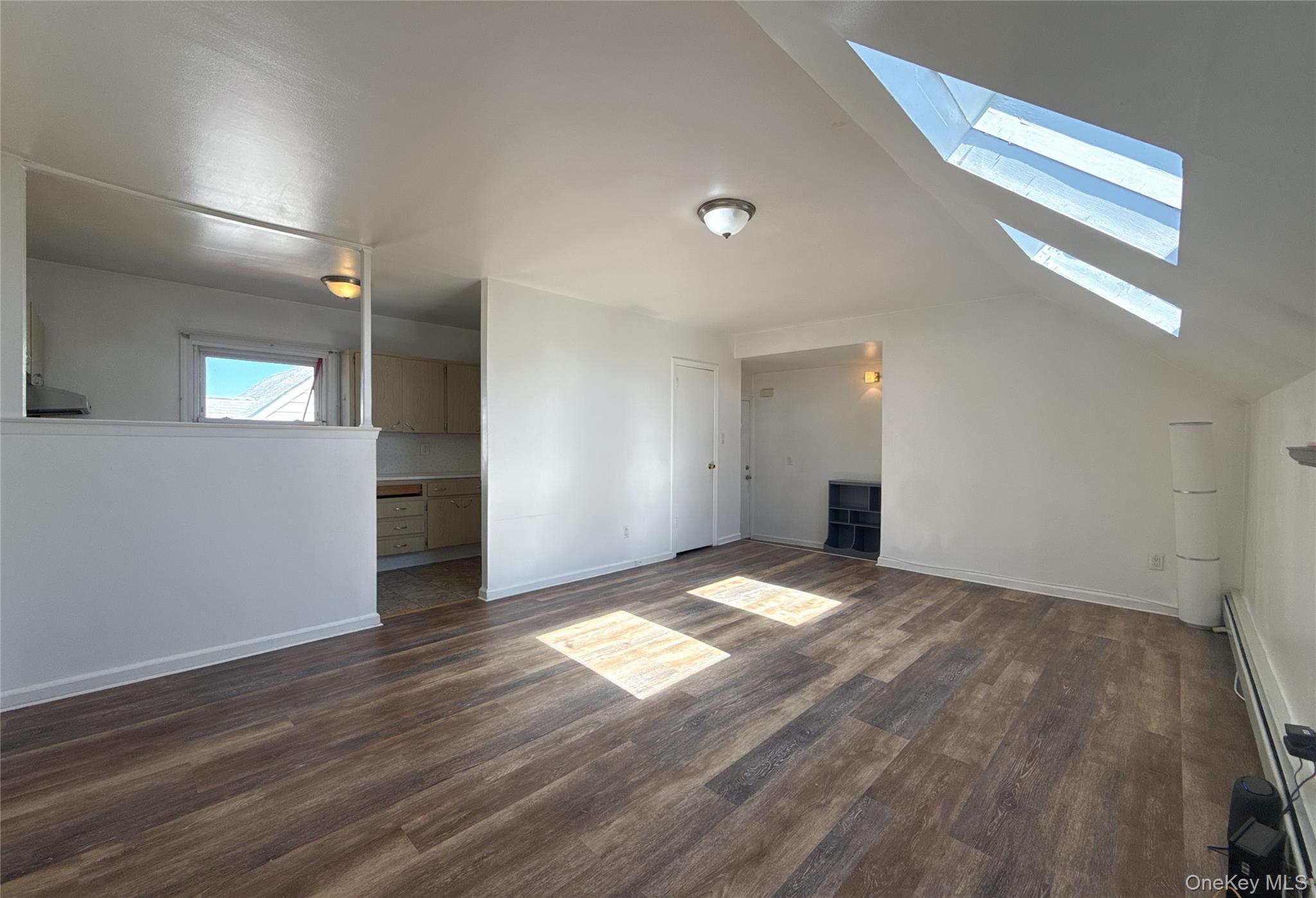 #14 photo, 19005 48th Avenue, Fresh Meadows , NY 11365