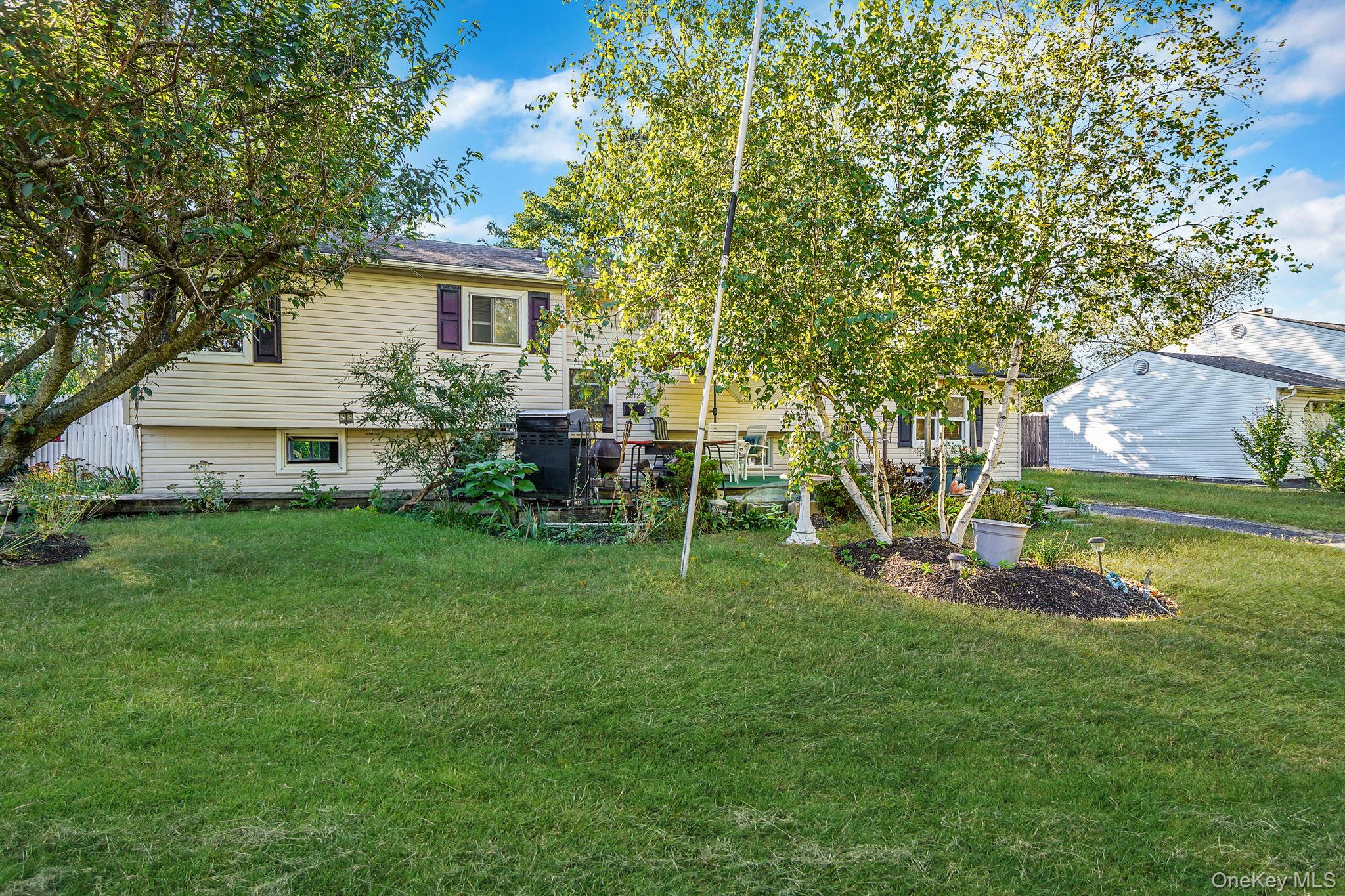 #20 photo, 2812 Sipp Avenue, サフォーク郡 Medford , NY 11763