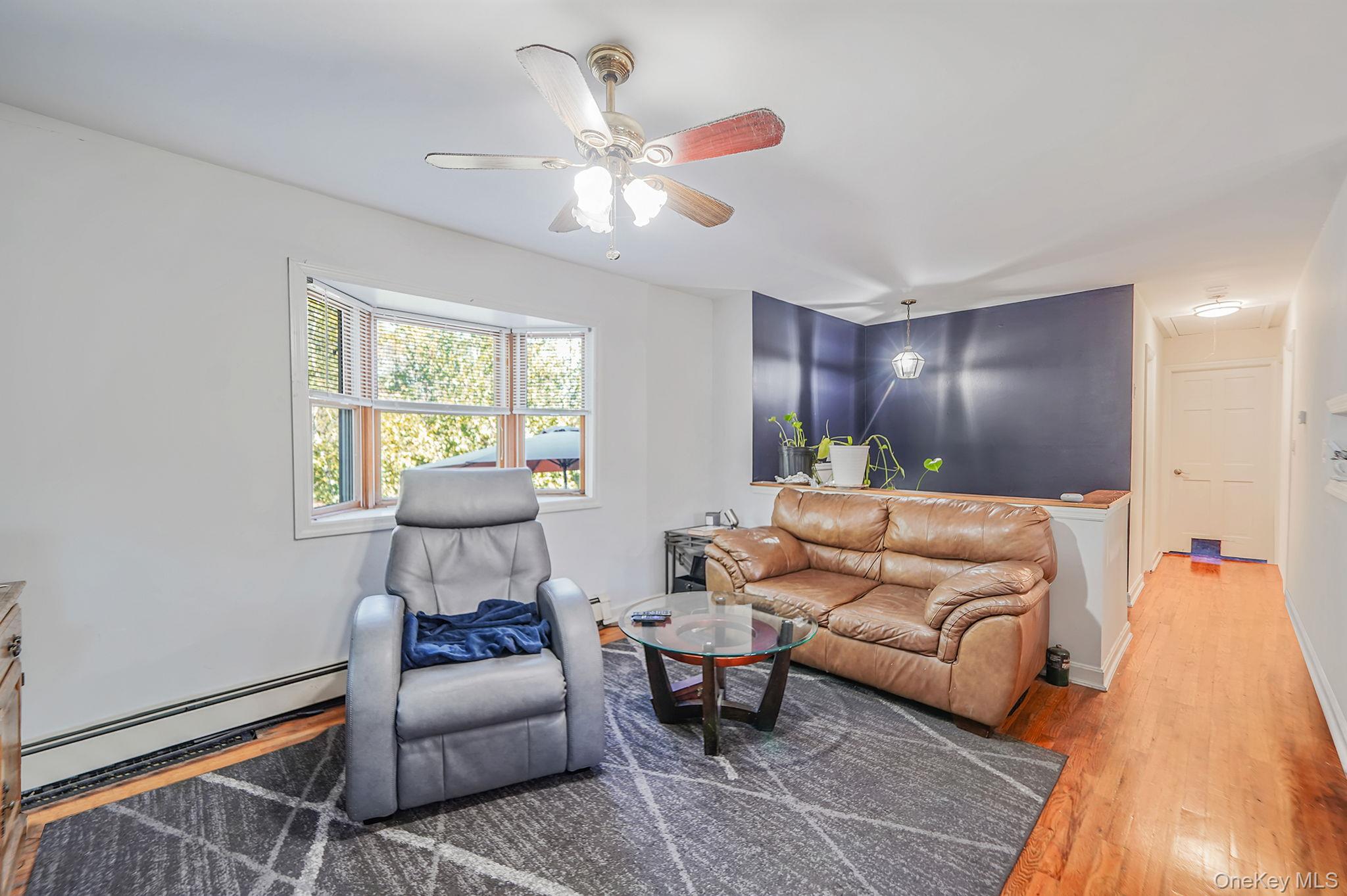 #5 photo, 2812 Sipp Avenue, サフォーク郡 Medford , NY 11763