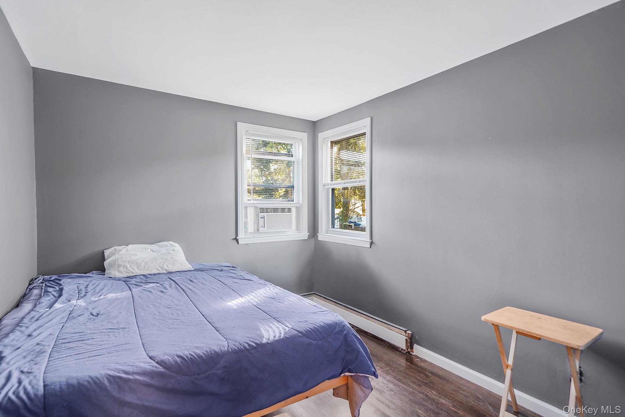 #8 photo, 2812 Sipp Avenue, サフォーク郡 Medford , NY 11763