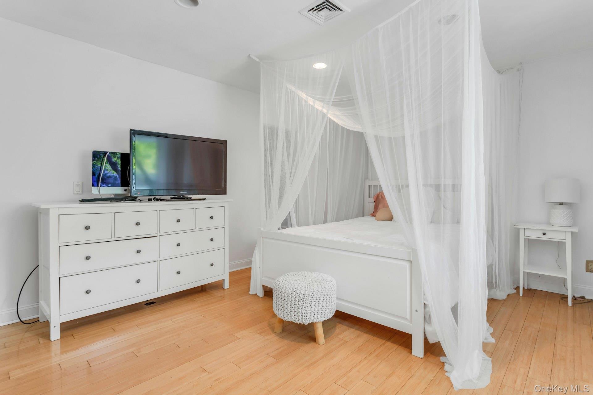 #11 photo, 78 Chestnut Street, ナッソー郡 Glen Cove , NY 11542