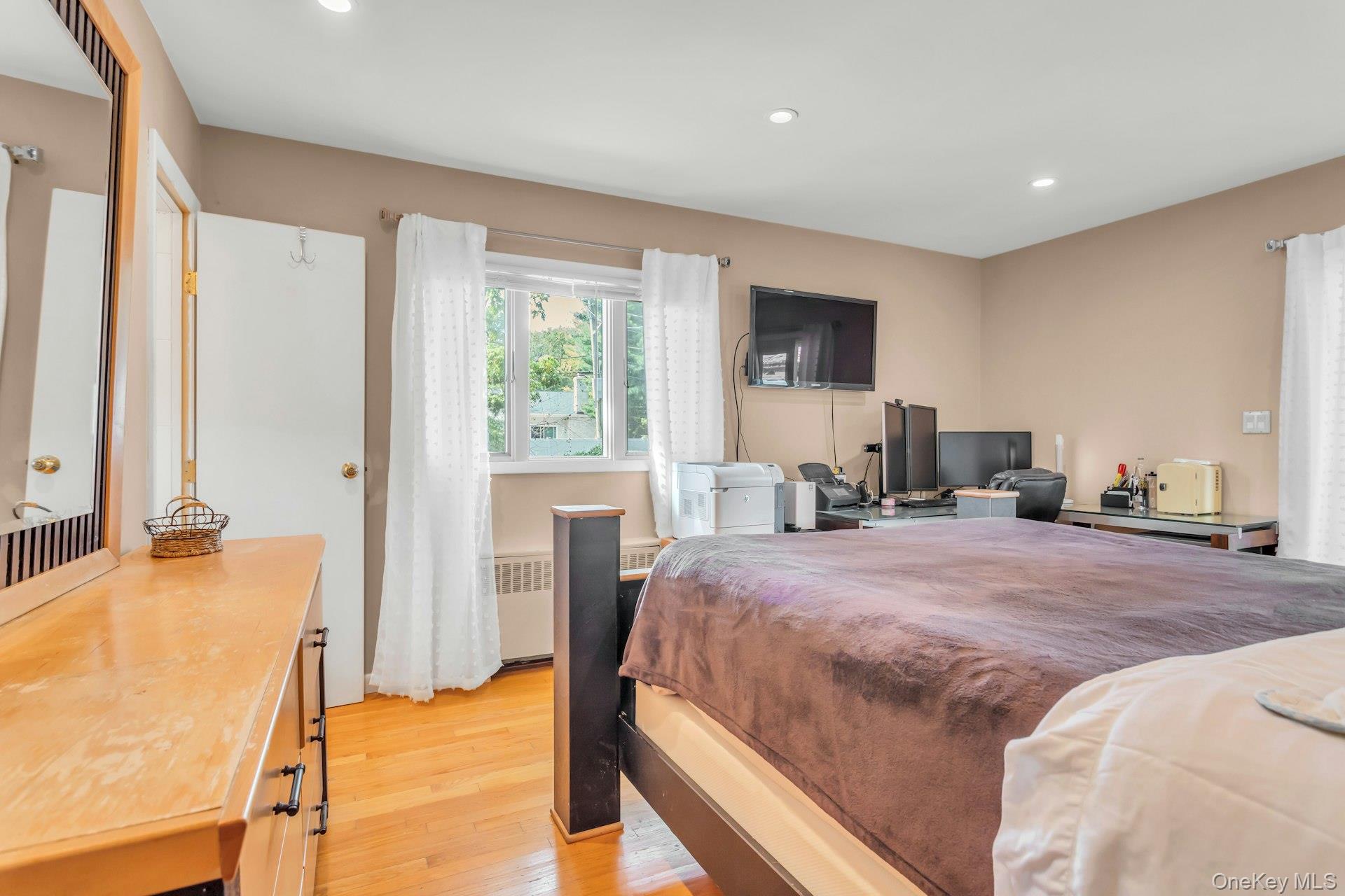 #13 photo, 78 Chestnut Street, ナッソー郡 Glen Cove , NY 11542