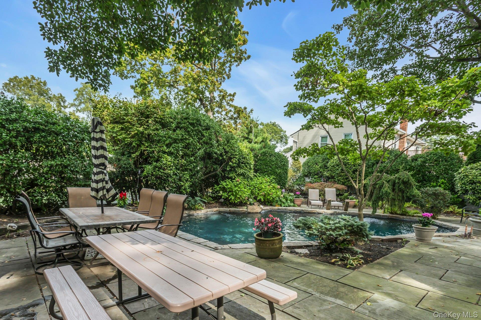 #19 photo, 78 Chestnut Street, ナッソー郡 Glen Cove , NY 11542