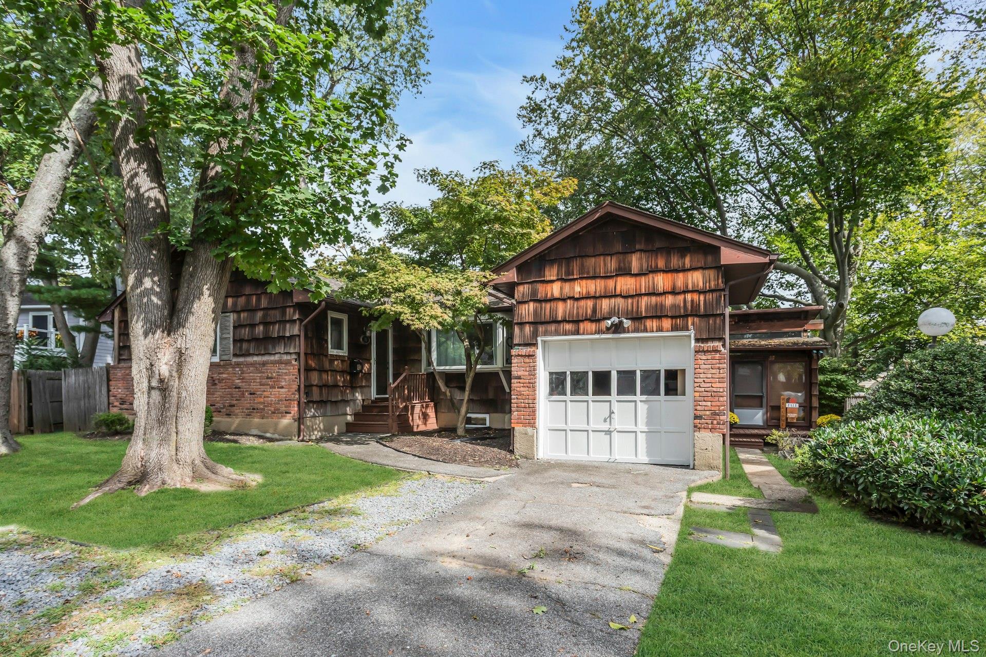 #2 photo, 78 Chestnut Street, ナッソー郡 Glen Cove , NY 11542