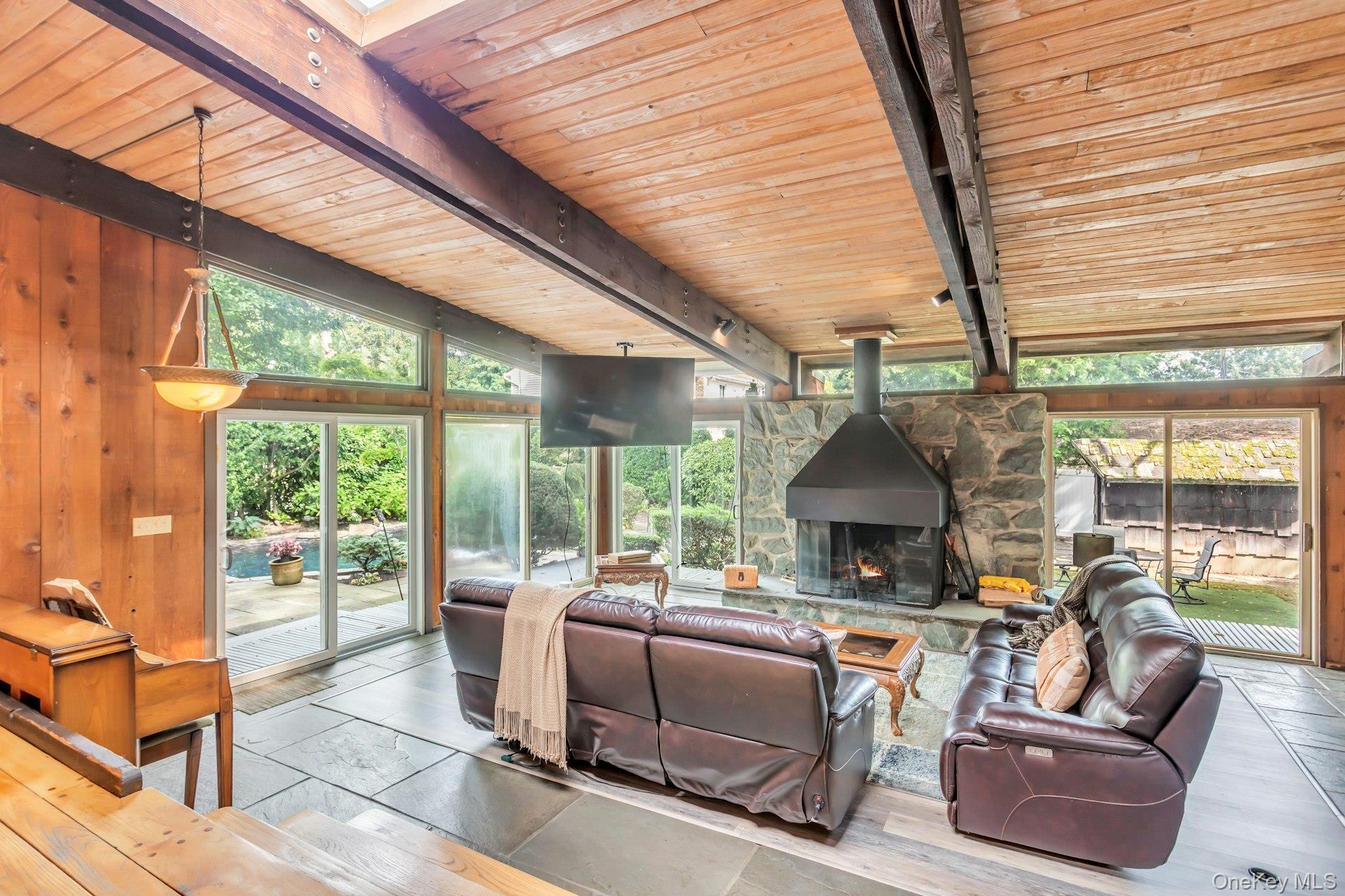 #3 photo, 78 Chestnut Street, ナッソー郡 Glen Cove , NY 11542