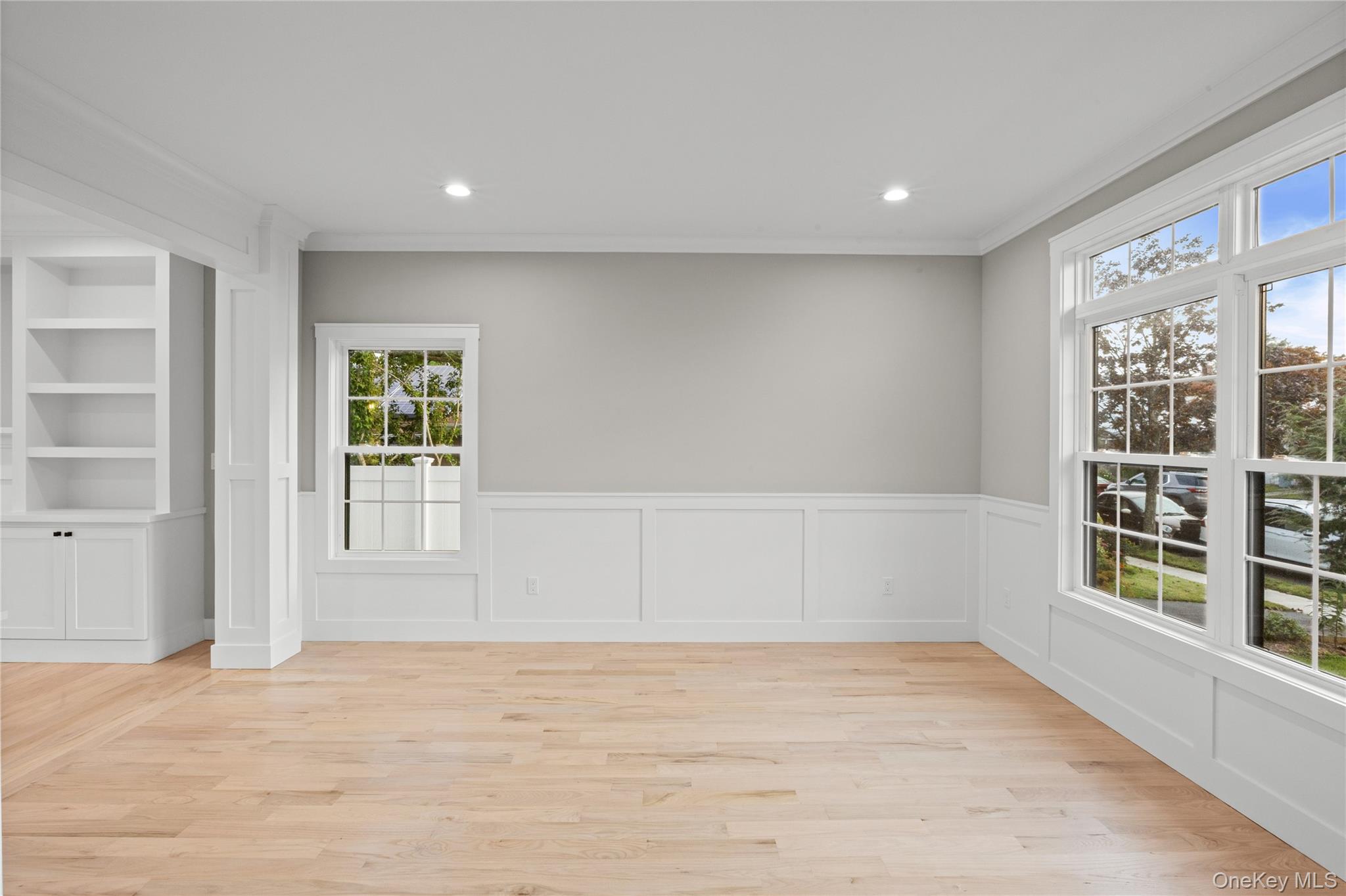 #8 photo, 2500 1st Avenue, ナッソー郡 East Meadow , NY 11554