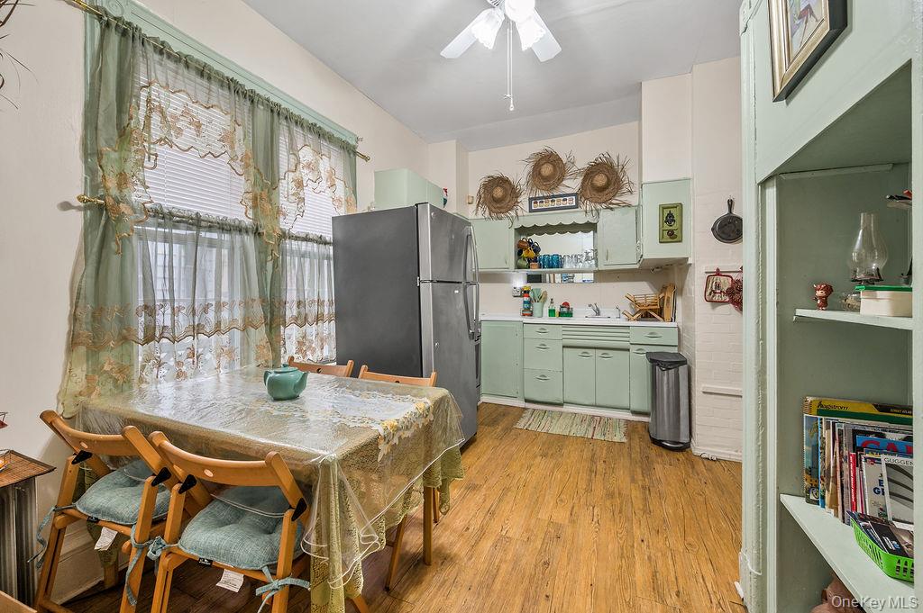 #8 photo, 455 E. 28th street, Brooklyn , NY 11226