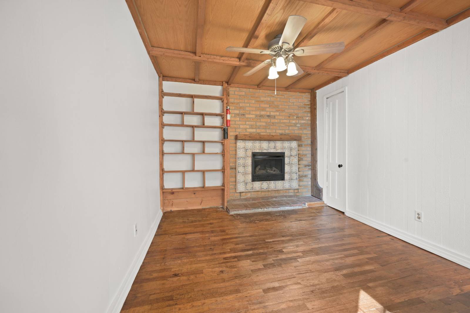 #24 photo, 3 Normal Ave, Oneonta , NY 13820