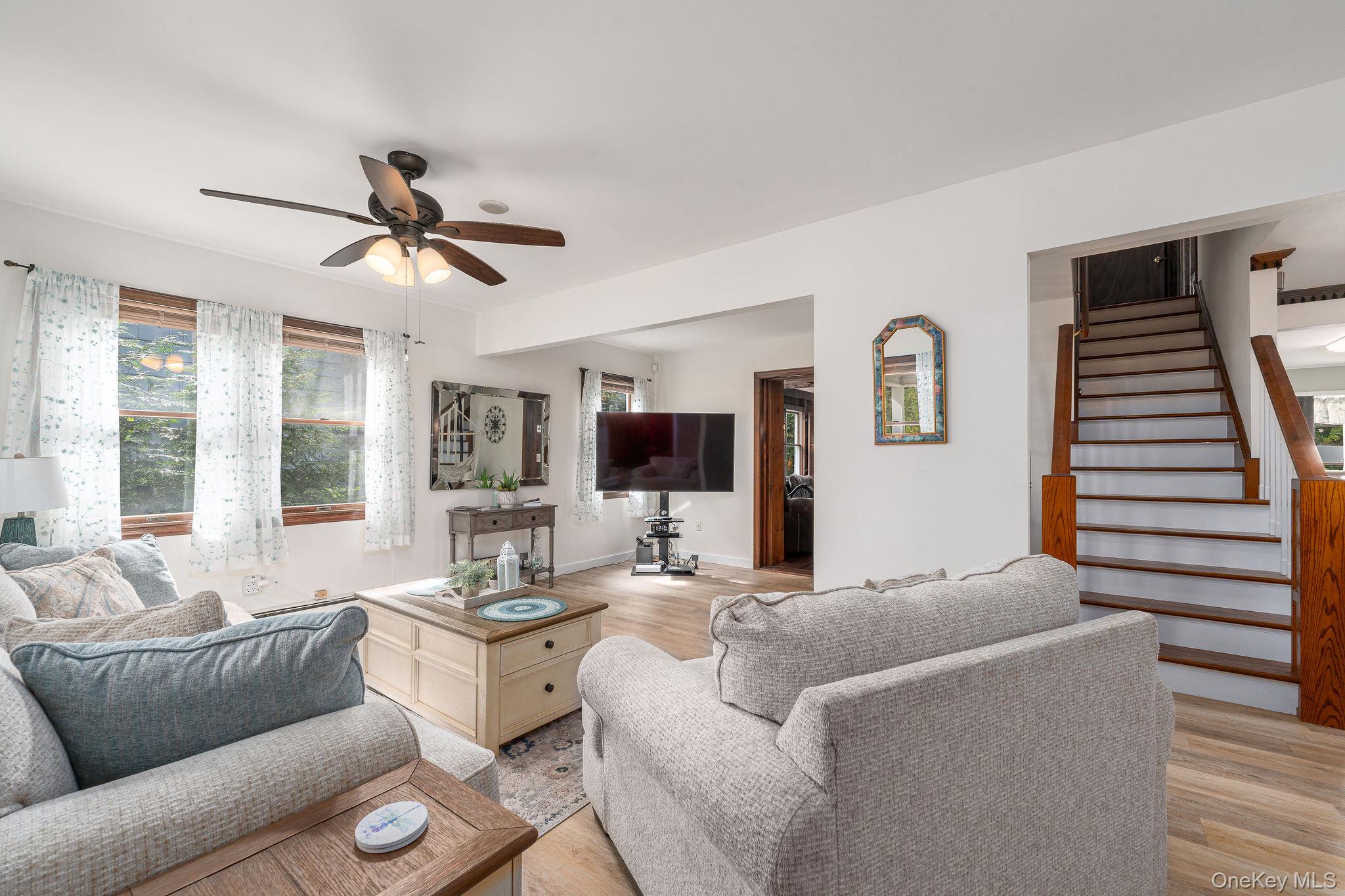 #7 photo, 920 Bray Avenue, サフォーク郡 Laurel , NY 11948