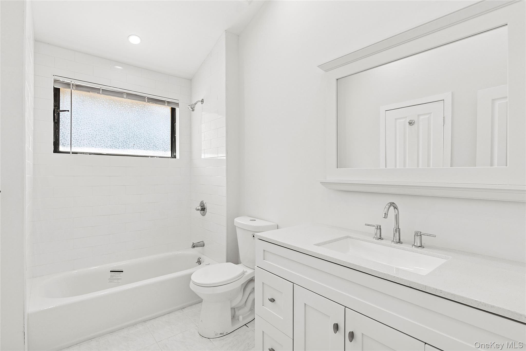 #12 photo, 133 Trout Brook Lane, サフォーク郡 Aquebogue , NY 11931