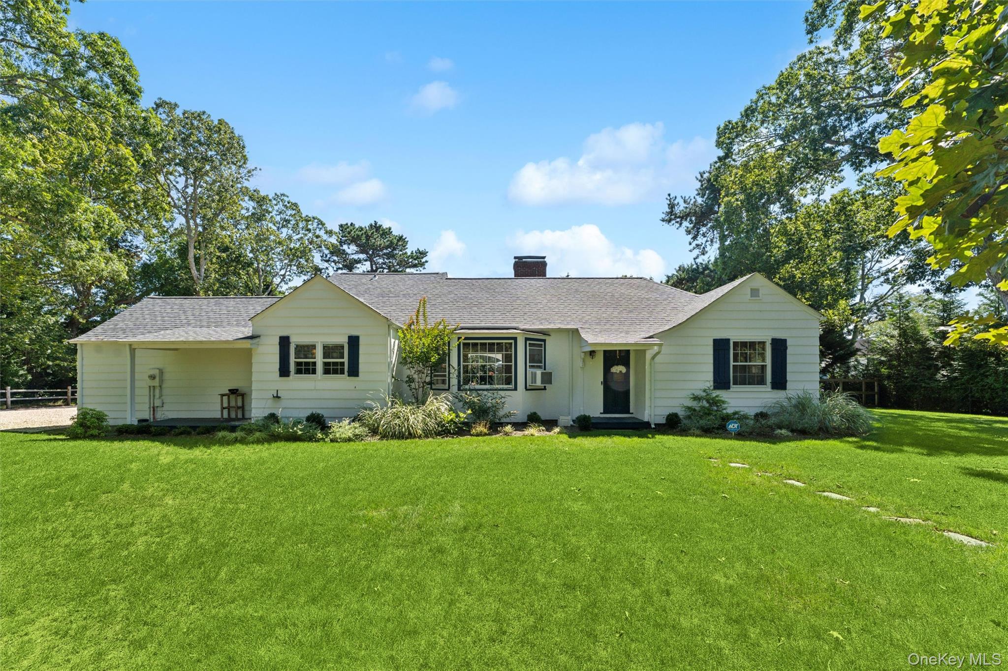 #14 photo, 35 Sheppard Street, サフォーク郡 Quiogue , NY 11978