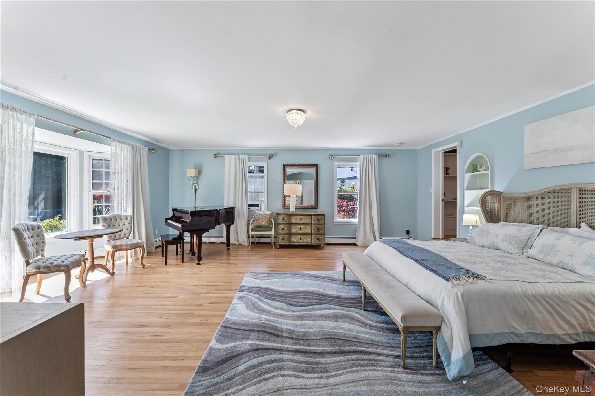 #7 photo, 35 Sheppard Street, サフォーク郡 Quiogue , NY 11978