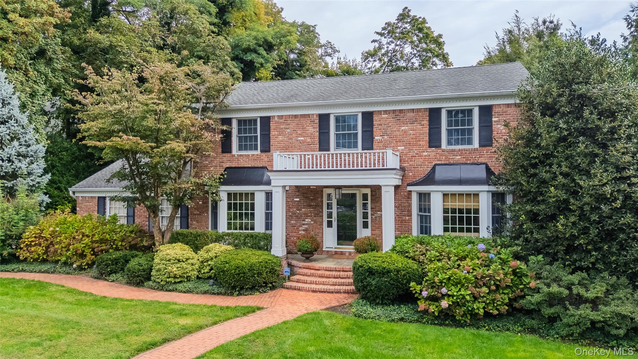 #1 photo, 336 Bay Avenue, Huntington Bay , NY 11743