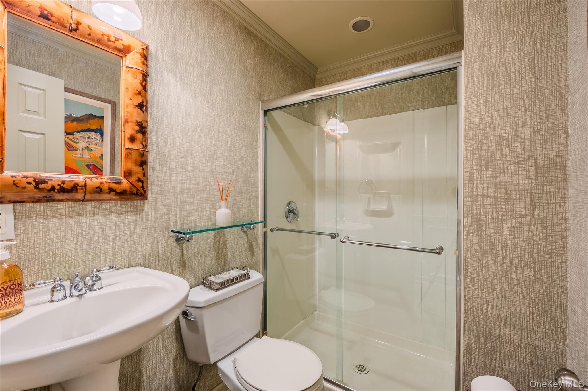 #18 photo, 336 Bay Avenue, Huntington Bay , NY 11743