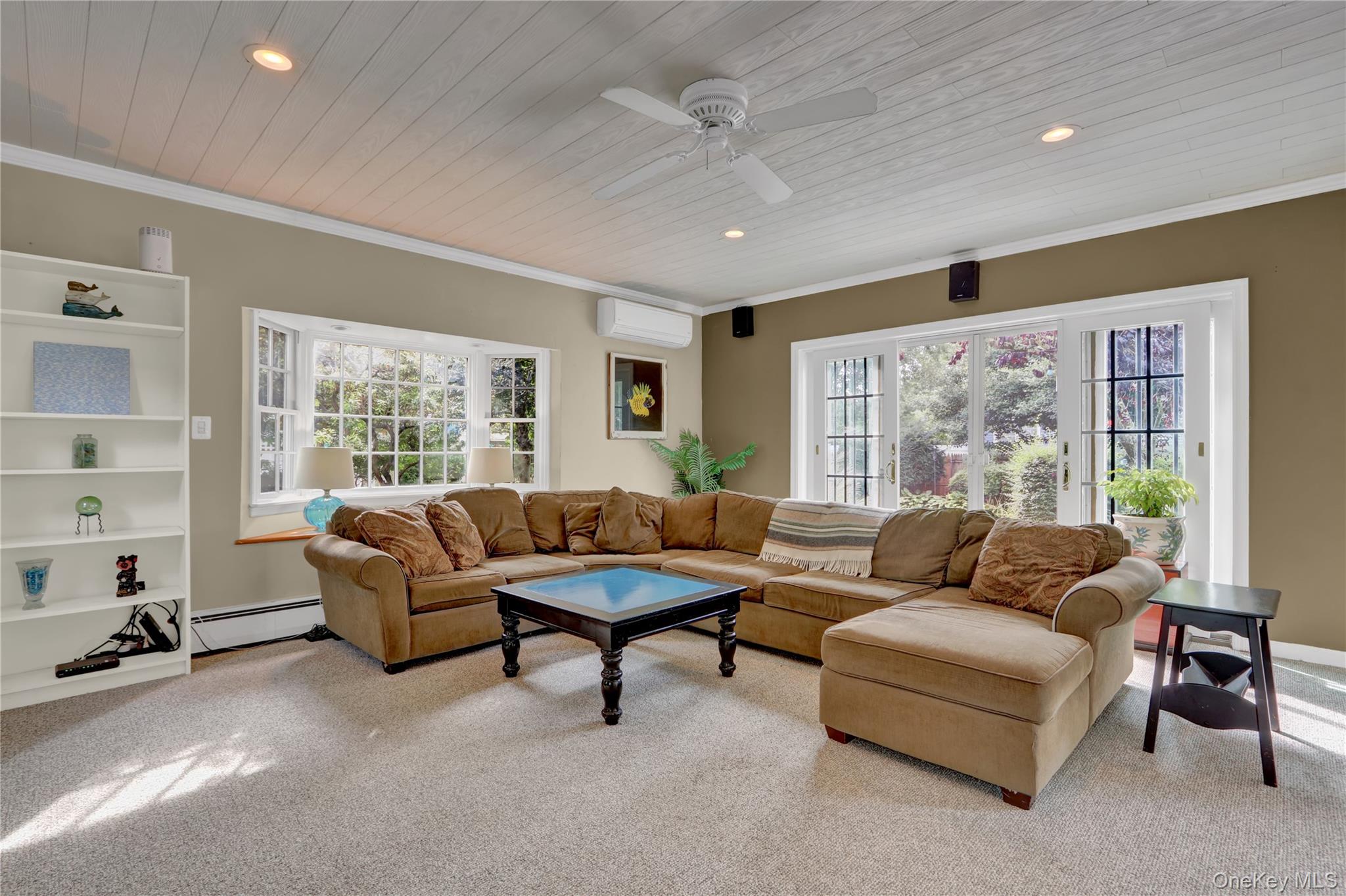 #6 photo, 102 Shinnecock Avenue, Massapequa , NY 11758