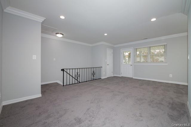 #4 photo, 111 College Road, サフォーク郡 Selden , NY 11784