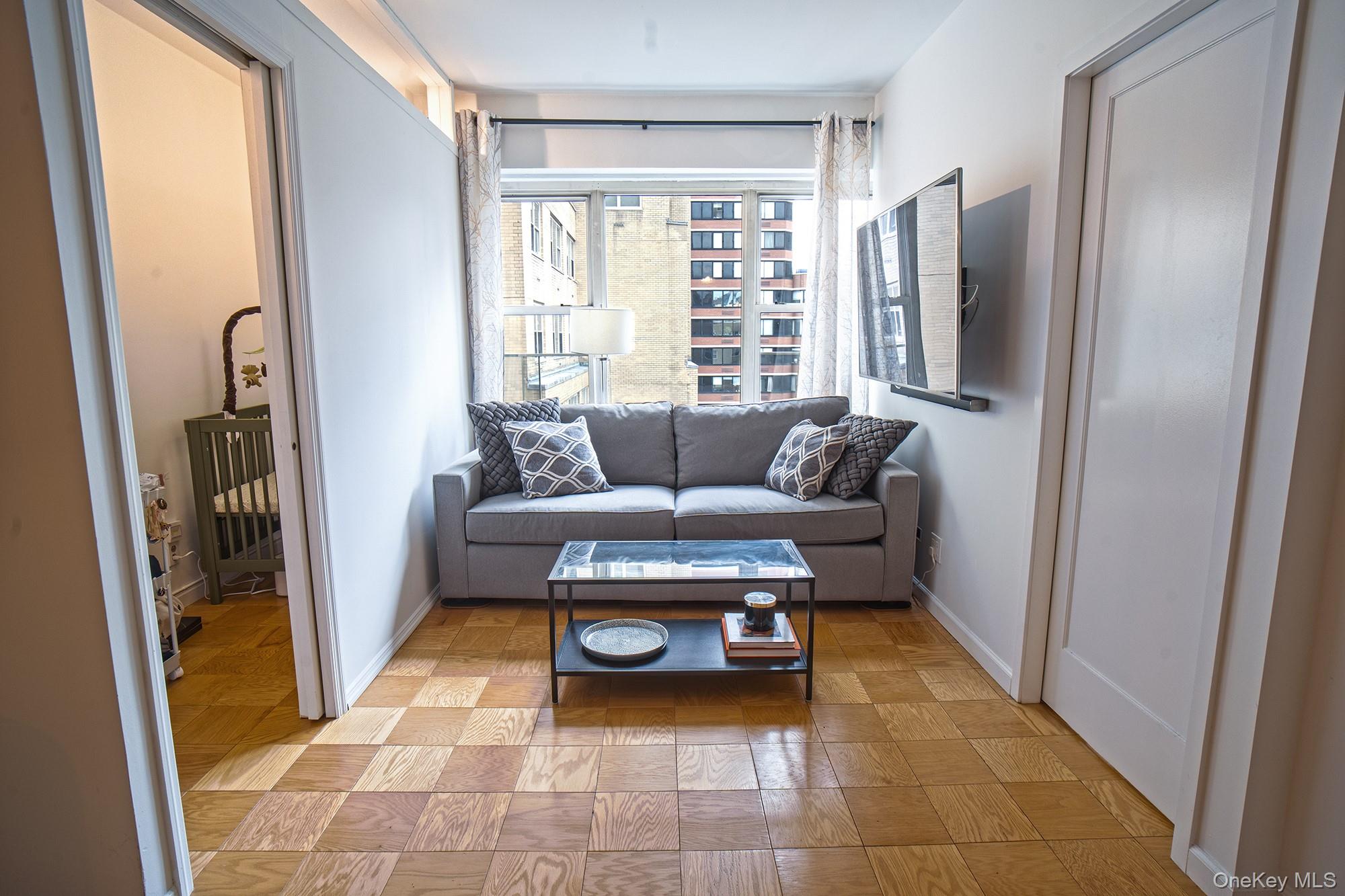 #2 photo, 370 E 76th Street, New York (Manhattan) , NY 10021