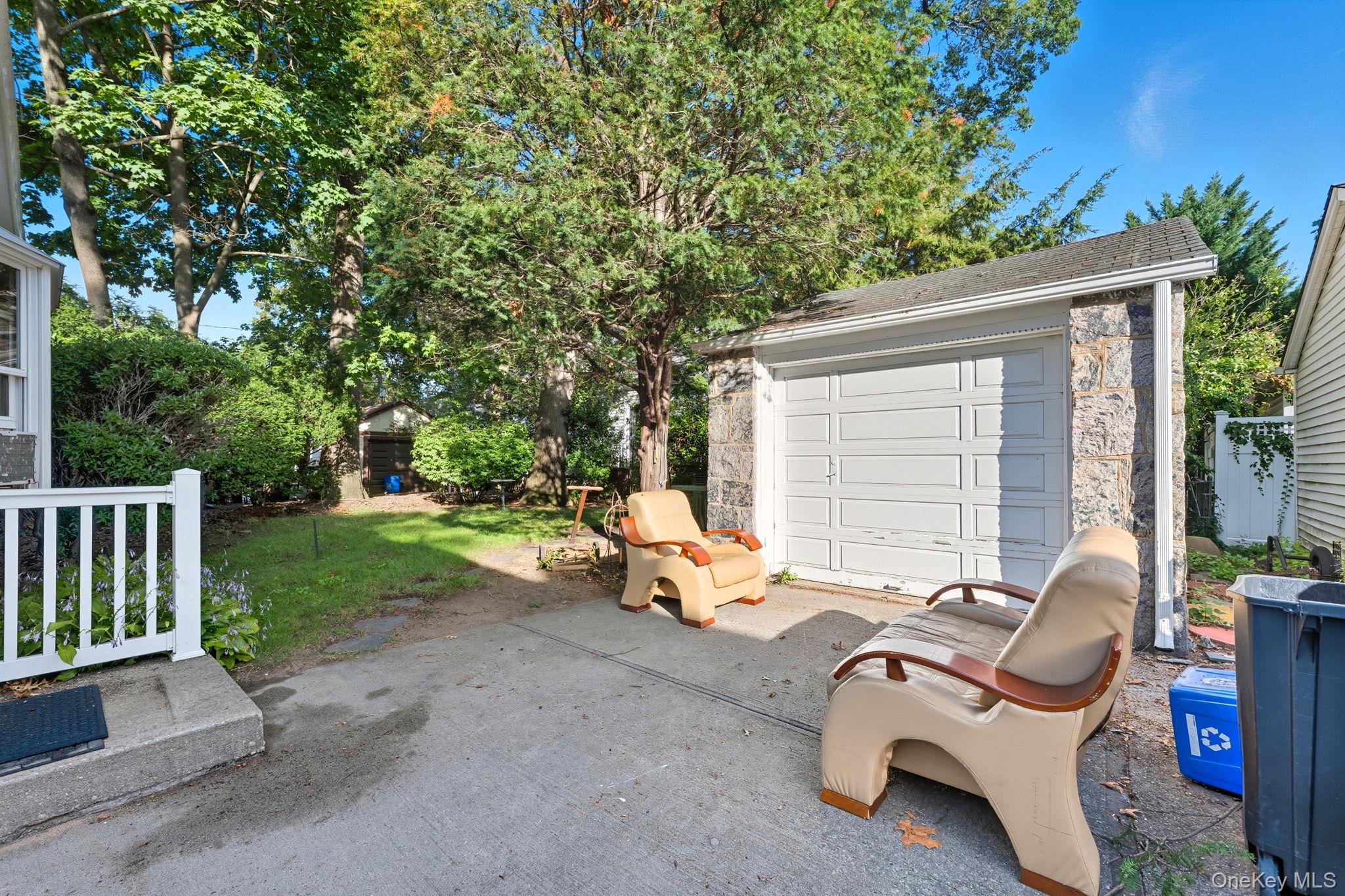 #18 photo, 145 Cornwell Avenue, Valley Stream , NY 11580