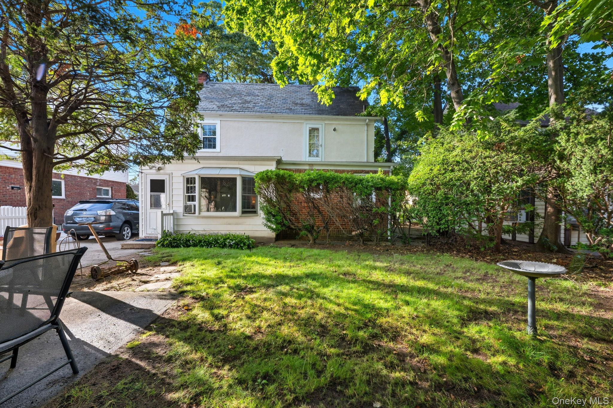 #3 photo, 145 Cornwell Avenue, Valley Stream , NY 11580