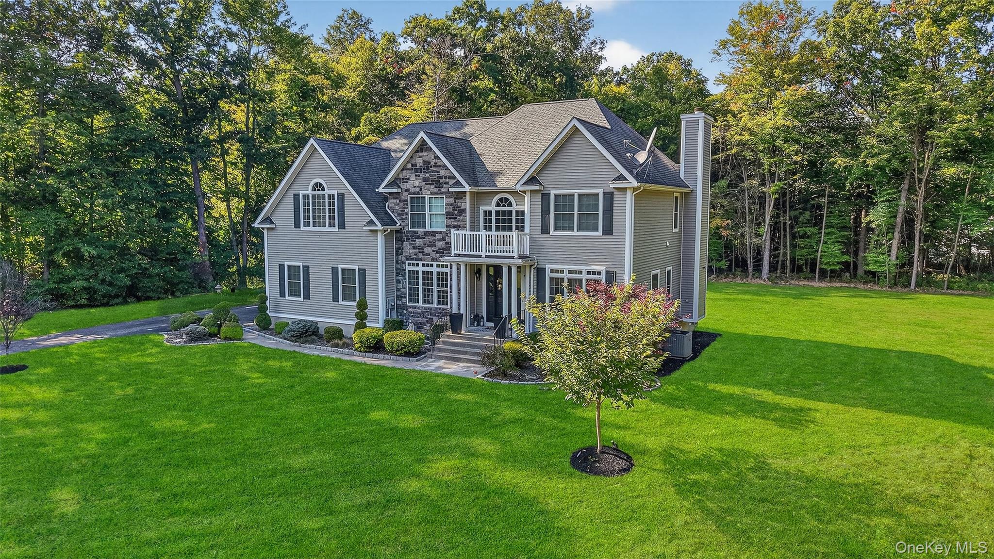 #5 photo, 93 Shagbark Lane, Hopewell Junction , NY 12533